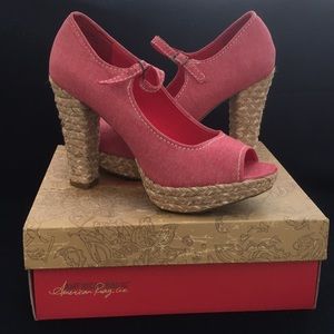 Adorable Mary Jane Heels